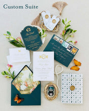 Load image into Gallery viewer, Royal Lion Wedding Invitation Suite