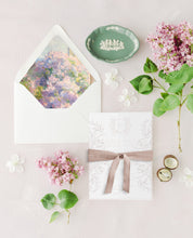 Load image into Gallery viewer, Vivian Wedding Invitation Suite