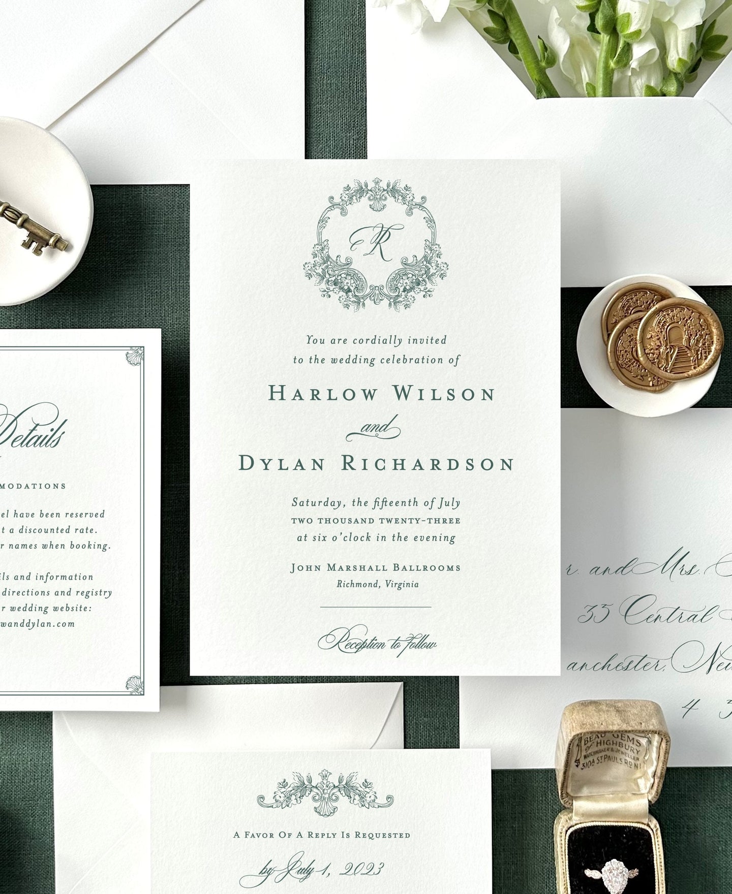 Harlow Wedding Invitation Suite